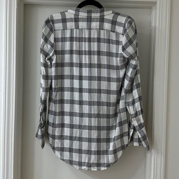 Loft White & Black Plaid Button Up Long-Sleeve Shirt, Size S - Picture 6 of 6